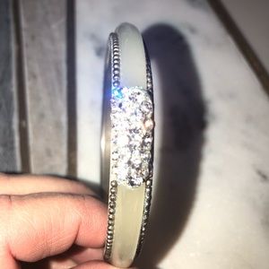 Vintage Jewelry - Vintage silver bangle Vintage Jewelry - Vintage silver bangle